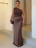 Floriane | Maxi Dress with a Guilt in Satin