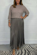 Esmé - Maxi dress with Jumper and pleated skirt