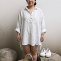 Vesper | Vintage V-neck blouse with buttons